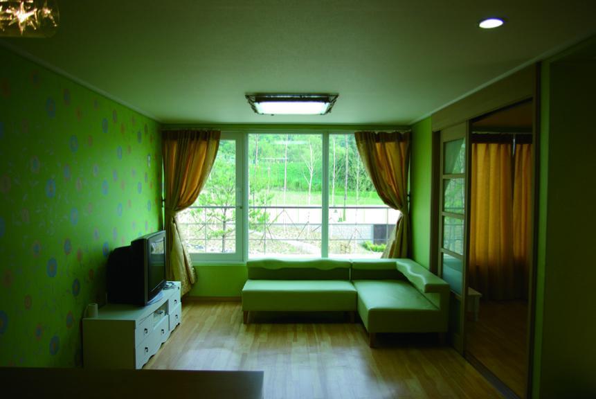 Hoengseong Xanadu Pension מראה חיצוני תמונה